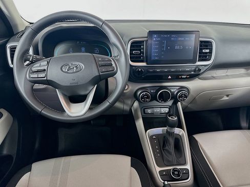 Certified 2026 Hyundai Venue SEL image 22