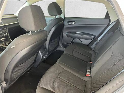 Used 2020 Kia Optima LX FWD image 10