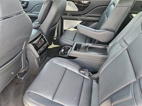 New 2025 Lincoln Aviator Reserve w/ Equipment Group 201A image 28