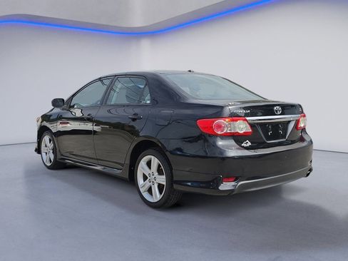 Used 2013 Toyota Corolla S w/ Premium Pkg FWD image 3