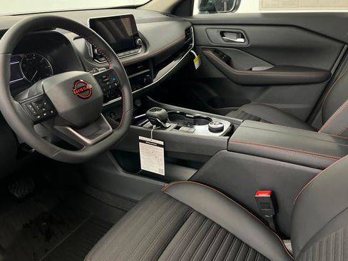 New 2026 Nissan Rogue SV w/ Rock Creek Premium Package image 15