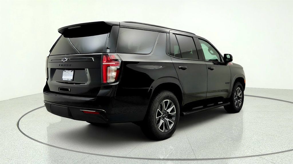 Used 2023 Chevrolet Tahoe Z71 w/ Luxury Package AWD/4WD image 5