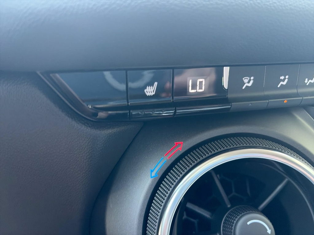 New 2026 Chevrolet Blazer LT w/ Convenience Package FWD image 21