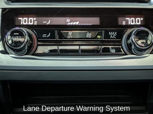 Used 2017 BMW 750i image 15