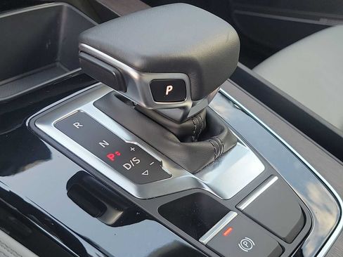 Certified 2023 Audi Q5 2.0T Premium Plus w/ Premium Plus Package AWD/4WD image 32