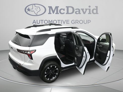 Used 2025 Chevrolet Equinox RS w/ Safety and Technology Package FWD image 46
