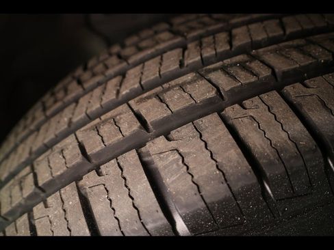 Used 2024 Jeep Grand Cherokee Laredo AWD/4WD image 20