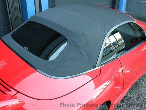 Used 2004 Porsche 911 Turbo image 15
