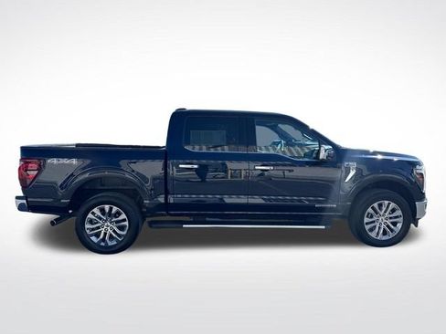 Used 2025 Ford F150 Lariat w/ Equipment Group 502A High AWD/4WD image 7