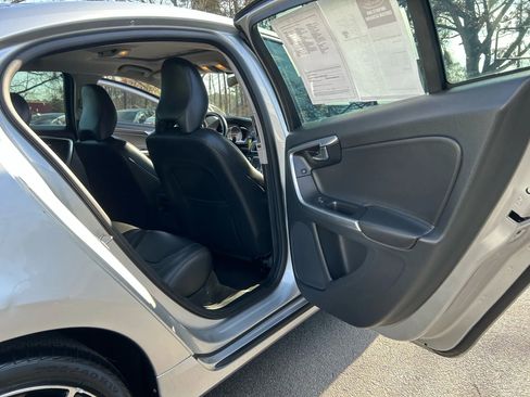 Used 2016 Volvo S60 T5 Premier w/ Convenience Package image 56