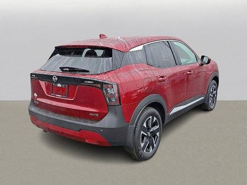 New 2025 Nissan Kicks SV image 4