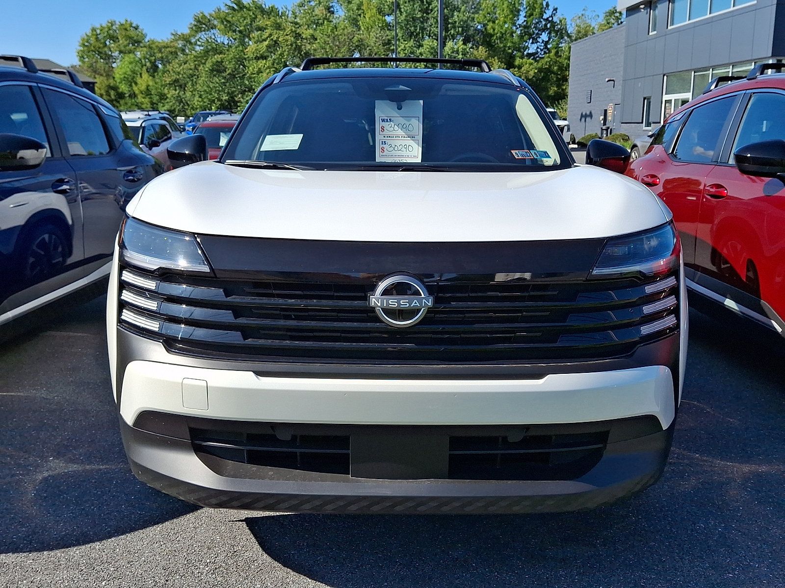New 2027 Nissan Kicks SV w/ SV Premium Package AWD/4WD image 2