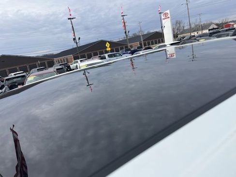 Used 2023 Toyota Tundra Limited image 16