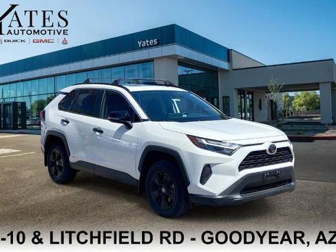 Used 2025 Toyota RAV4 XLE w/ Convenience Package AWD/4WD image 1