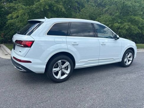 Used 2023 Audi Q7 2.0T Premium w/ Convenience Package AWD/4WD image 2