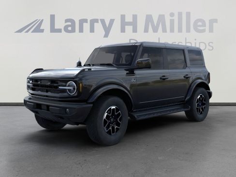 New 2025 Ford Bronco Outer Banks image 1