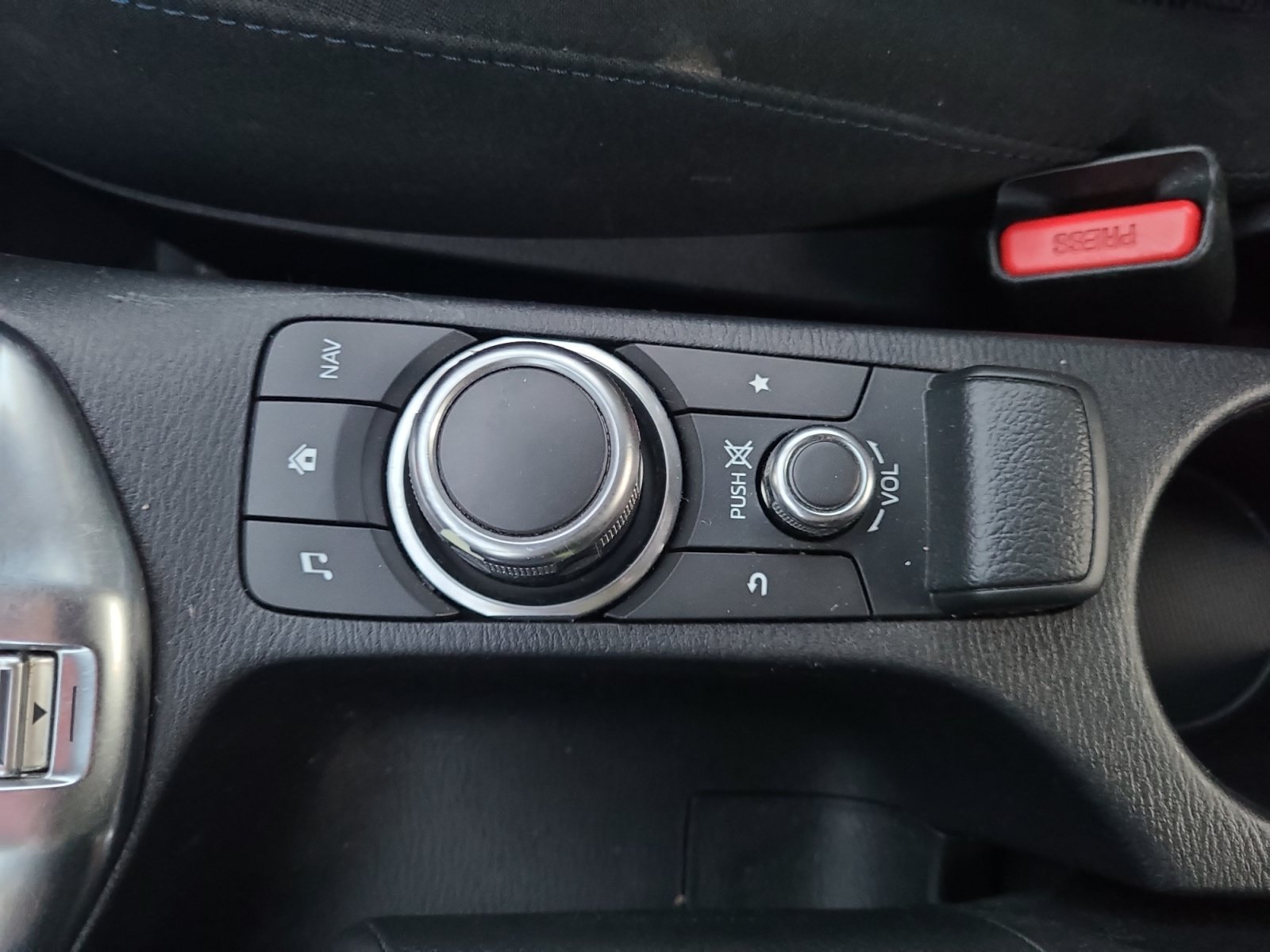 Used 2017 Toyota Yaris iA FWD image 31