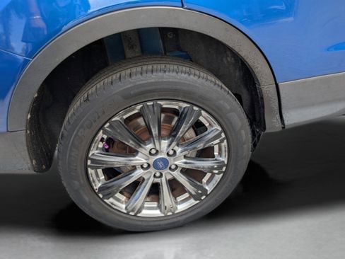 Used 2017 Ford Escape Titanium AWD/4WD image 36