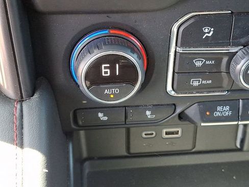 Used 2022 Chevrolet Tahoe RST w/ Luxury Package image 20