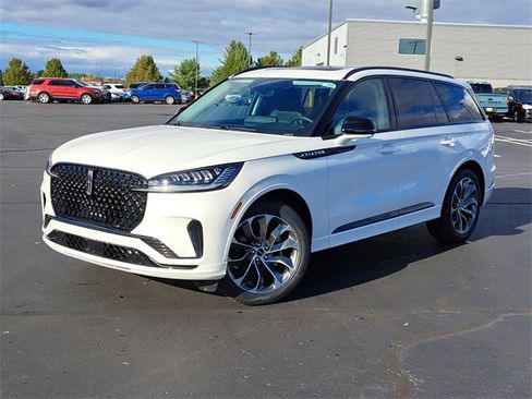 New 2026 Lincoln Aviator Premiere w/ Jet Appearance Package image 29