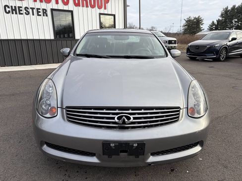 Used 2003 INFINITI G35 Base 2dr Coupe w/ Performance Tire & Wheel Pkg image 3