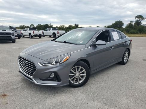 Used 2019 Hyundai Sonata SE image 1