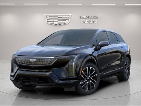 New 2026 Cadillac Optiq Sport 1 w/ LPO, Floor Liner Package RWD image 8