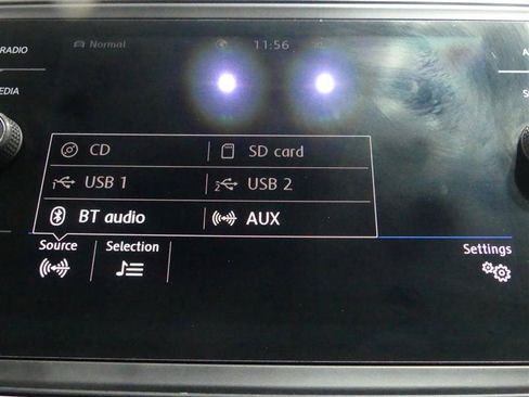 Used 2020 Volkswagen Atlas Cross Sport SE AWD/4WD image 43