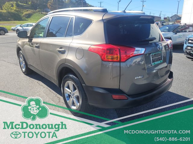 Used 2015 Toyota RAV4 XLE AWD/4WD image 9
