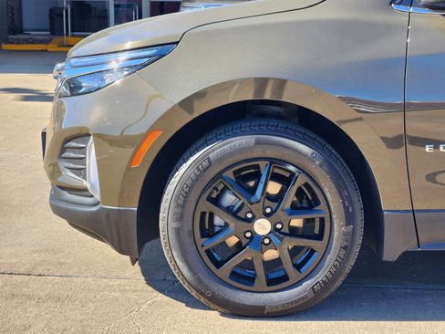 Certified 2023 Chevrolet Equinox LT image 9