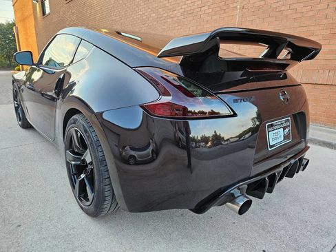 Used 2012 Nissan 370Z Coupe RWD image 6