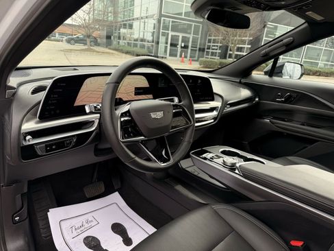 Used 2024 Cadillac Lyriq Sport image 45