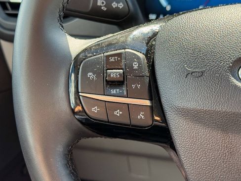 Used 2023 Ford Escape Active w/ Tech Pack #2 AWD/4WD image 25