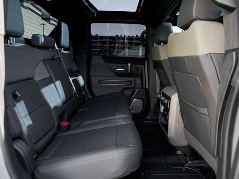 Used 2024 GMC Hummer EV 3X w/ Extreme Off-Road Package image 36