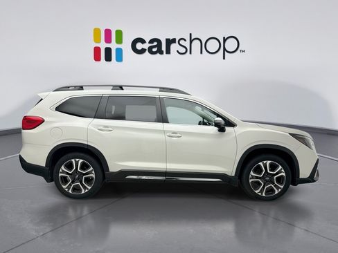 Used 2023 Subaru Ascent Limited w/ Technology Package AWD/4WD image 6