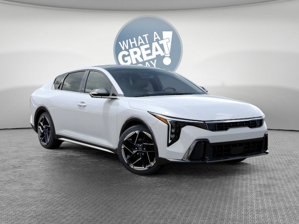 New 2026 Kia K4 GT-Line w/ GT-Line Premium Package FWD image 8