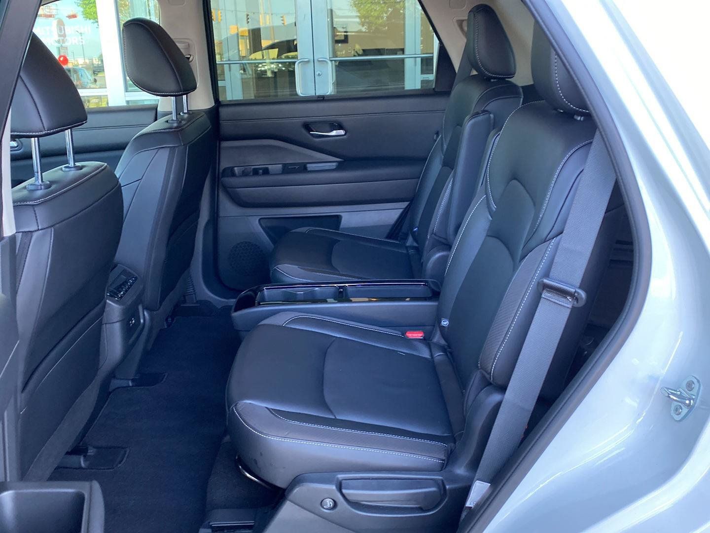 Certified 2024 Nissan Pathfinder SL w/ SL Premium Package AWD/4WD image 21