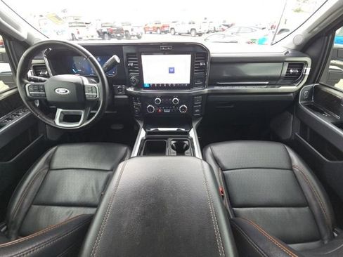 Used 2025 Ford F450 Lariat w/ Lariat Ultimate Package image 27