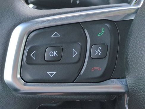 Used 2023 Jeep Wrangler Unlimited Sahara w/ Cold Weather Group AWD/4WD image 25