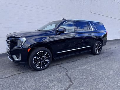 Used 2023 GMC Yukon XL SLT