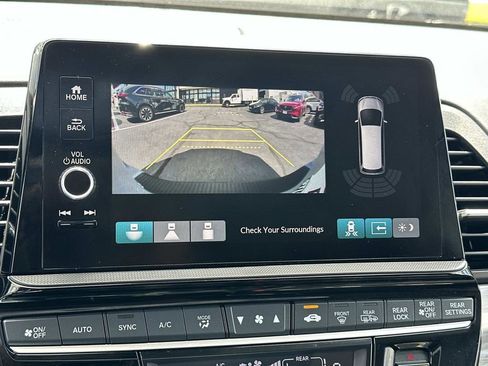 Used 2026 Honda Odyssey Elite image 12