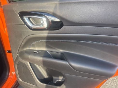 New 2026 Jeep Compass Latitude image 11