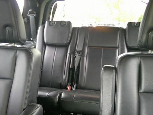 Used 2015 Ford Expedition Limited AWD/4WD image 8