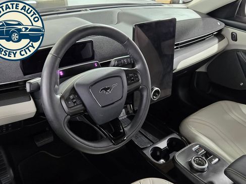Used 2021 Ford Mustang Mach-E Premium AWD/4WD image 16