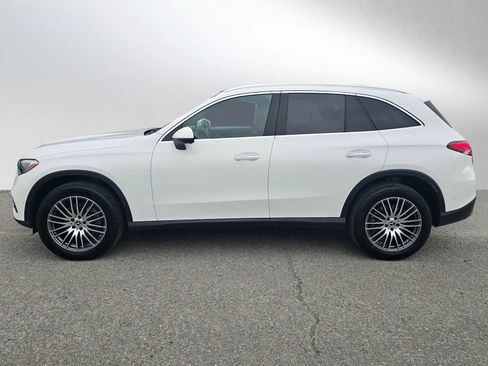 Used 2025 Mercedes-Benz GLC 300 GLC 300 image 6