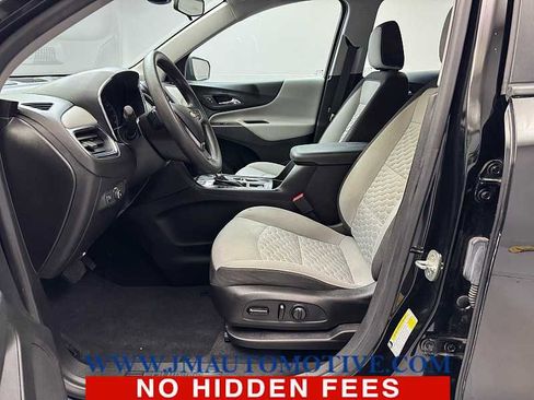 Used 2021 Chevrolet Equinox LS image 12