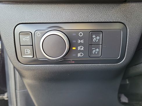 Used 2021 Ford Escape SE w/ Convenience Package image 29