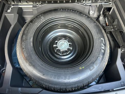 Used 2020 Mitsubishi Eclipse Cross LE AWD/4WD image 19