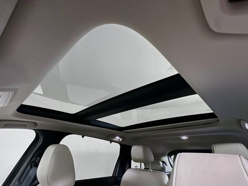 Used 2025 MAZDA CX-90 3.3 Turbo w/ Premium Plus Pkg image 27