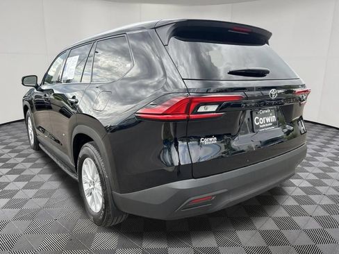 Used 2026 Toyota Grand Highlander FWD image 5